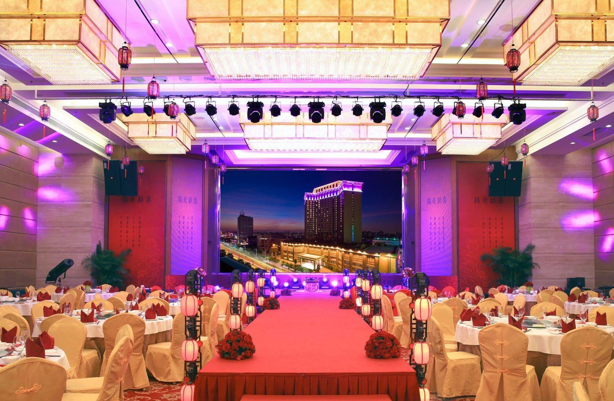 Dongguan Huilihua Hotel Exterior photo
